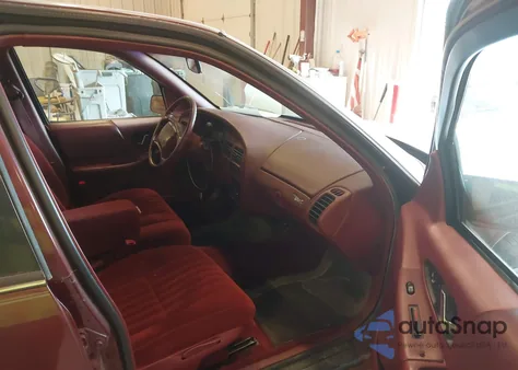 1996 Buick Regal Custom from USA, damaged, VIN 2G4WB52MXT1510796